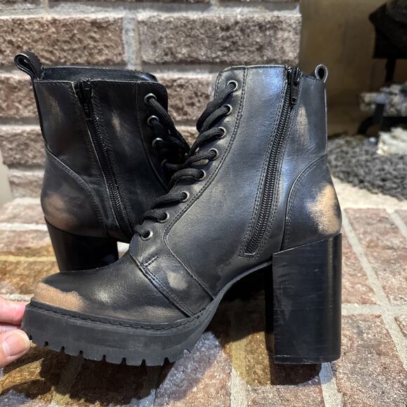 Steve madden women’s rivet black heeled lace up zip side boot Size 7.5 - Picture 6 of 16